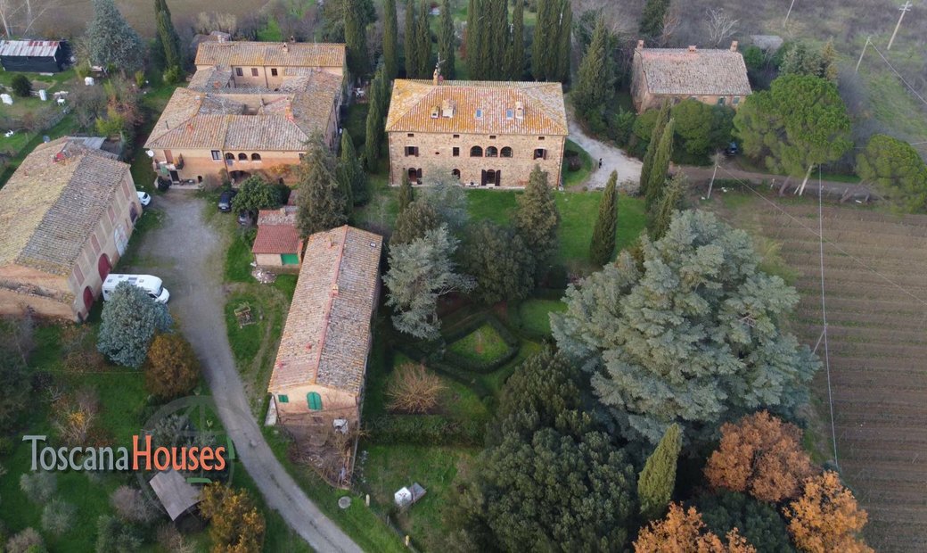 Villa Montalcino In Montalcino, Tuscany, Italy For Sale (12380045)