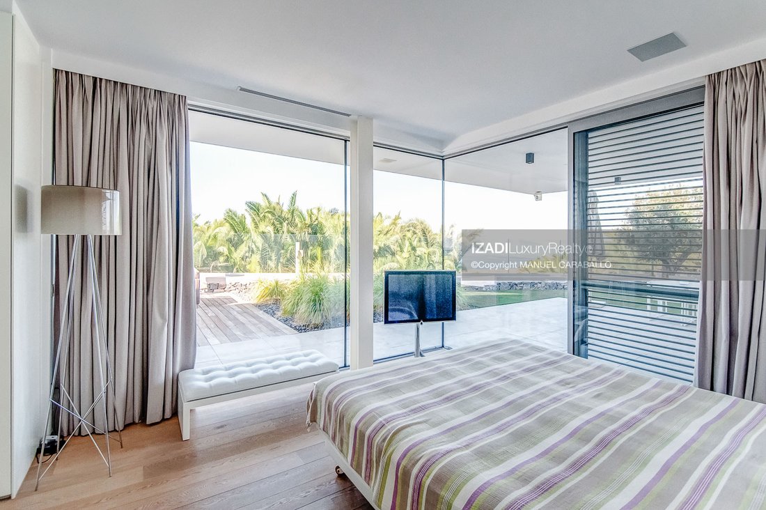 Chalet in La Caleta, Adeje, Canary Islands 5 - 10794589