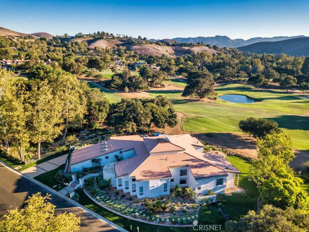 4514 Rayburn St. In Thousand Oaks, California, United States For Sale