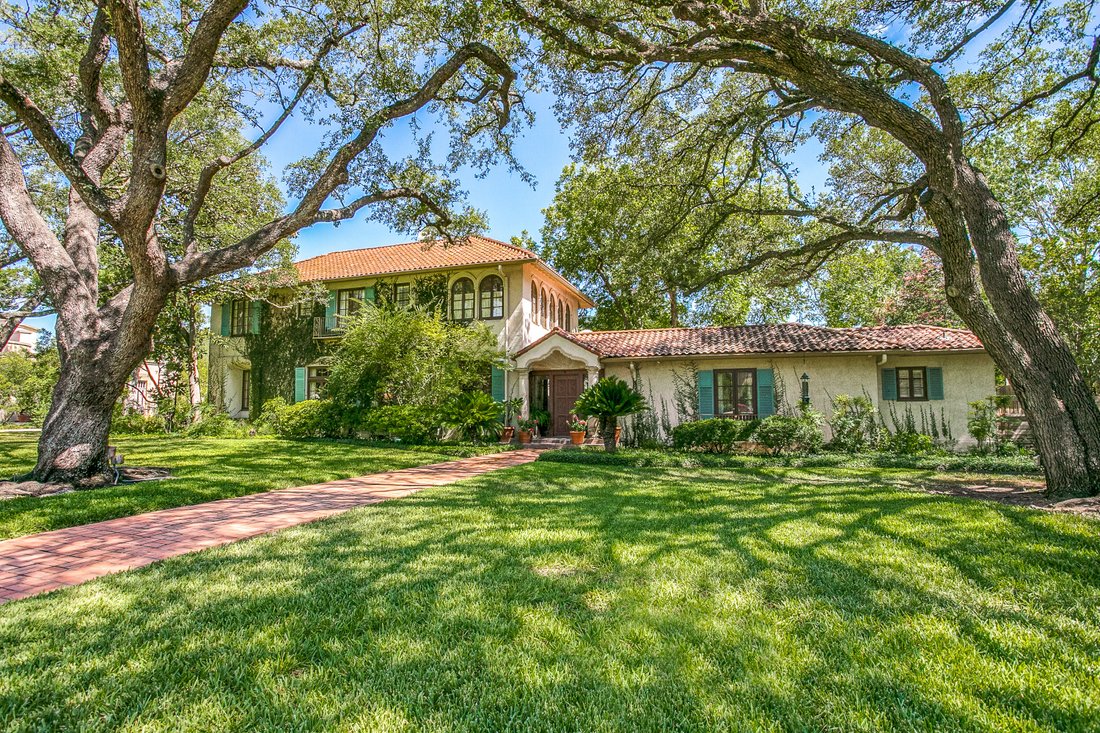 Majestuosa Finca Mediterránea En San Antonio, Texas, Estados Unidos En  Venta (12148542)