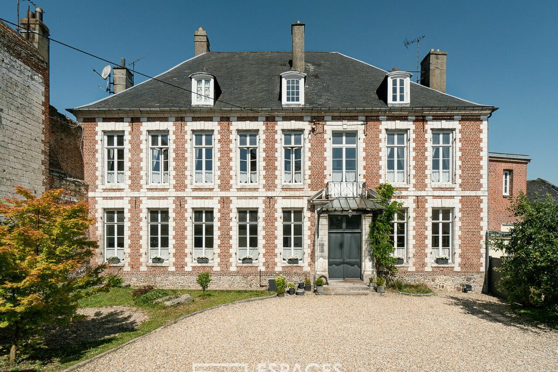 Private Mansion Steeped In History. In Montreuil, Hauts De France