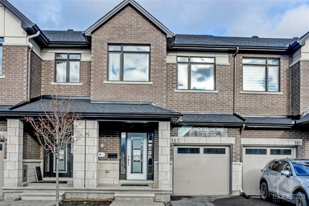 House in Ottawa, Ontario, Canada 1 - 12383225
