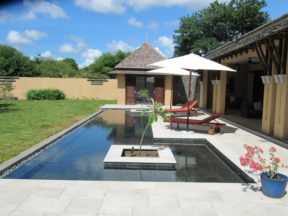 Villa Mountain View In Flic En Flac, Rivière Noire District, Mauritius For Sale (12383604)