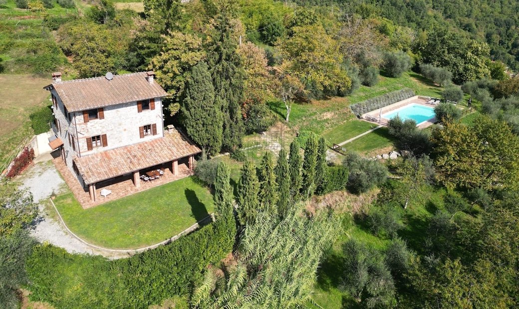 On Sale Pescaglia (Lu) In Piegaio Alto, Tuscany, Italy For Sale (12304805)