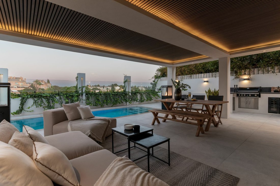 Villa in Marbella, Andalusia, Spain 1 - 12384160