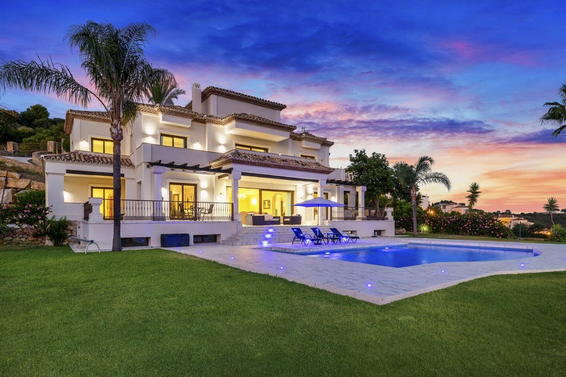 Villa in Benahavis, Andalusia, Spain 4 - 12387653