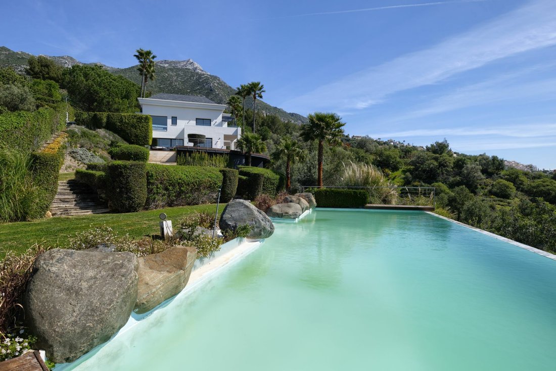 Villa a Marbella, Andalusia, Spagna 2 - 12387651