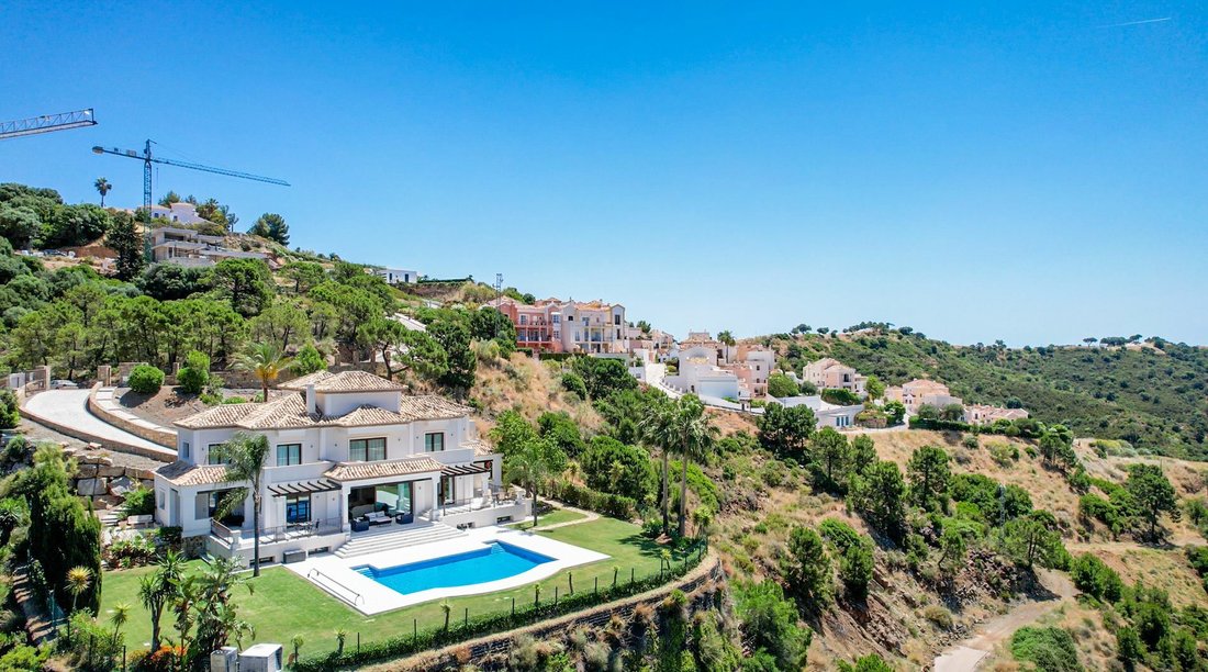 Villa in Benahavis, Andalusia, Spain 2 - 12387653
