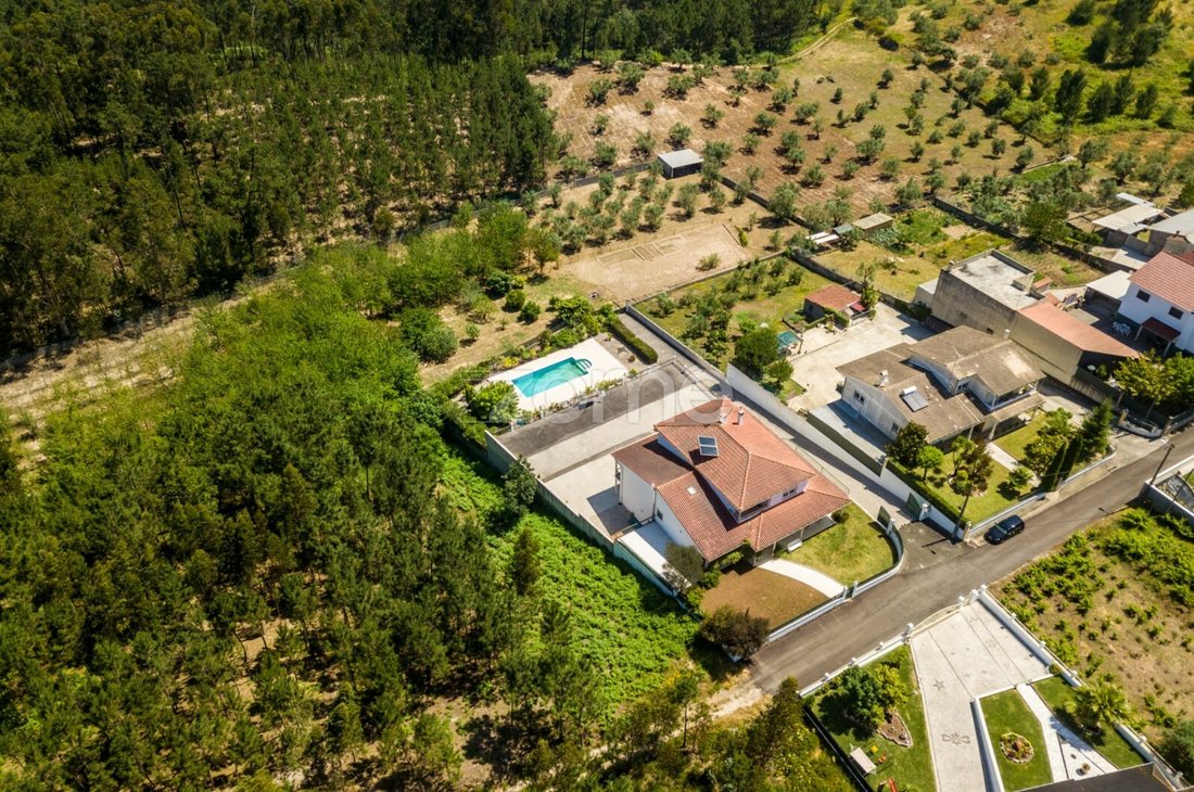 Leiria House In Leiria, Leiria District, Portugal For Sale (12385691)