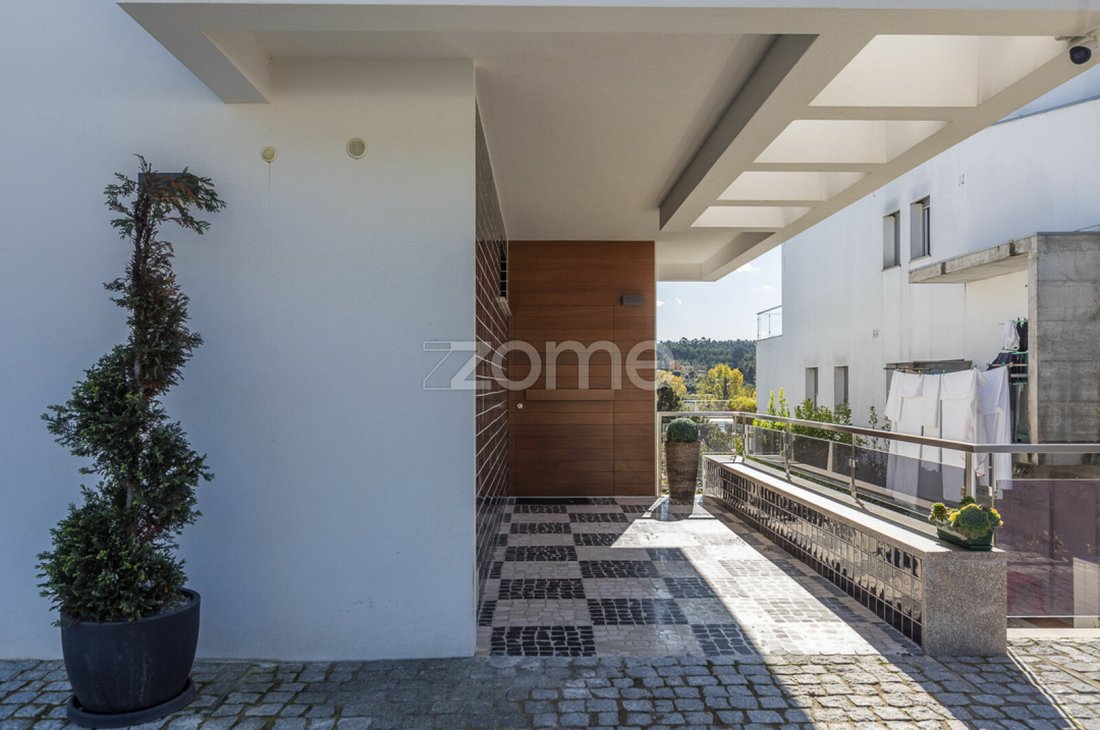 Tábua House In Tábua, Coimbra District, Portugal For Sale (12386561)
