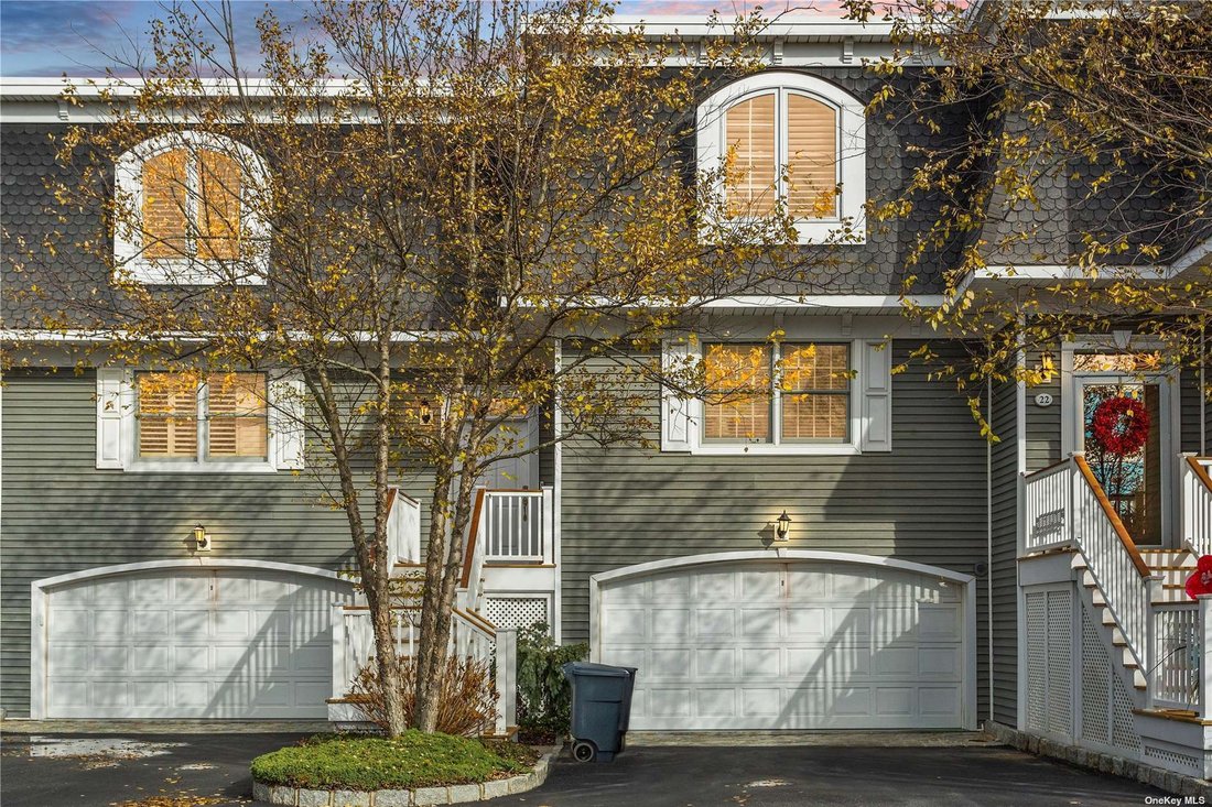 Condo Babylon In Babylon, New York, United States For Sale (12384945)