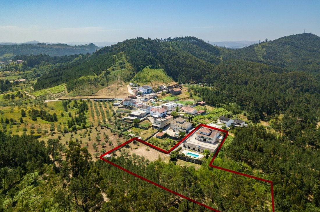 Leiria House In Leiria, Leiria District, Portugal For Sale (12385691)