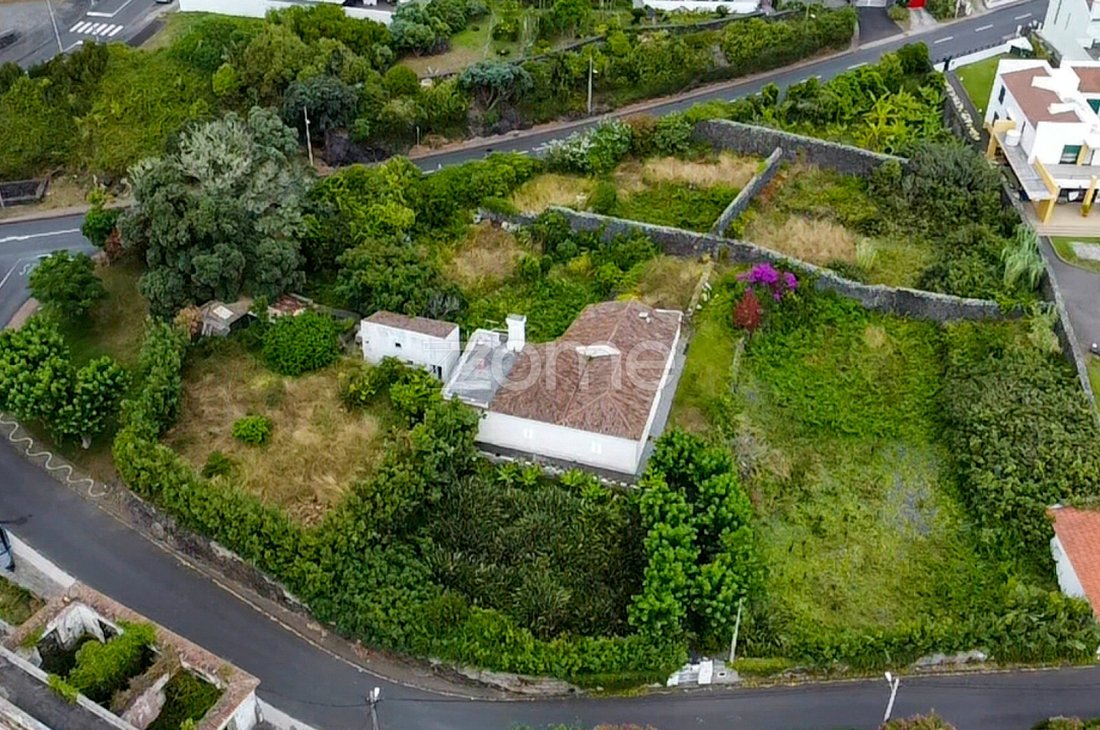 Lagoa (São Miguel) House In Lagoa, Azores, Portugal For Sale (12386354)