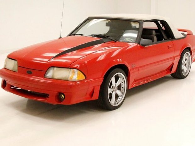 1987 Ford Mustang GT Convertible in Morgantown, United States 1