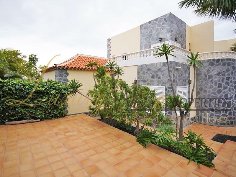 Villa in Costa Adeje, Adeje, Canary Islands 4 - 12385014