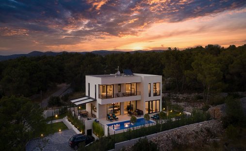 House in Gradska cetvrt Varos, Sibenik, Sibenik-Knin County 1