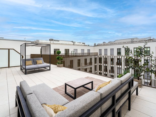 Stunning Germany High-Rise Luxury Penthouse Apartments With Landing image