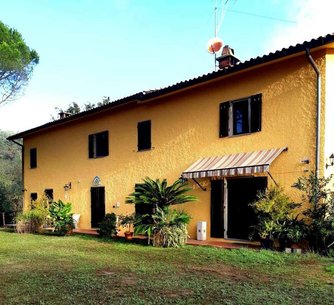 Montevettolini, Monsummano Terme, Tuscany 1 - 12388299