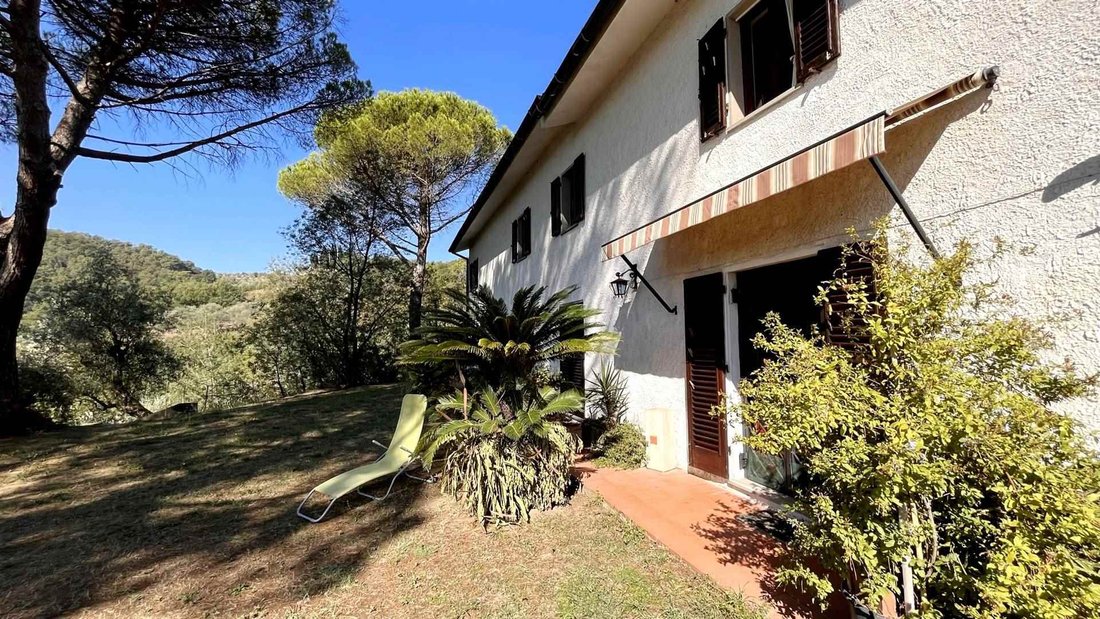 Montevettolini, Monsummano Terme, Tuscany 3 - 12388299