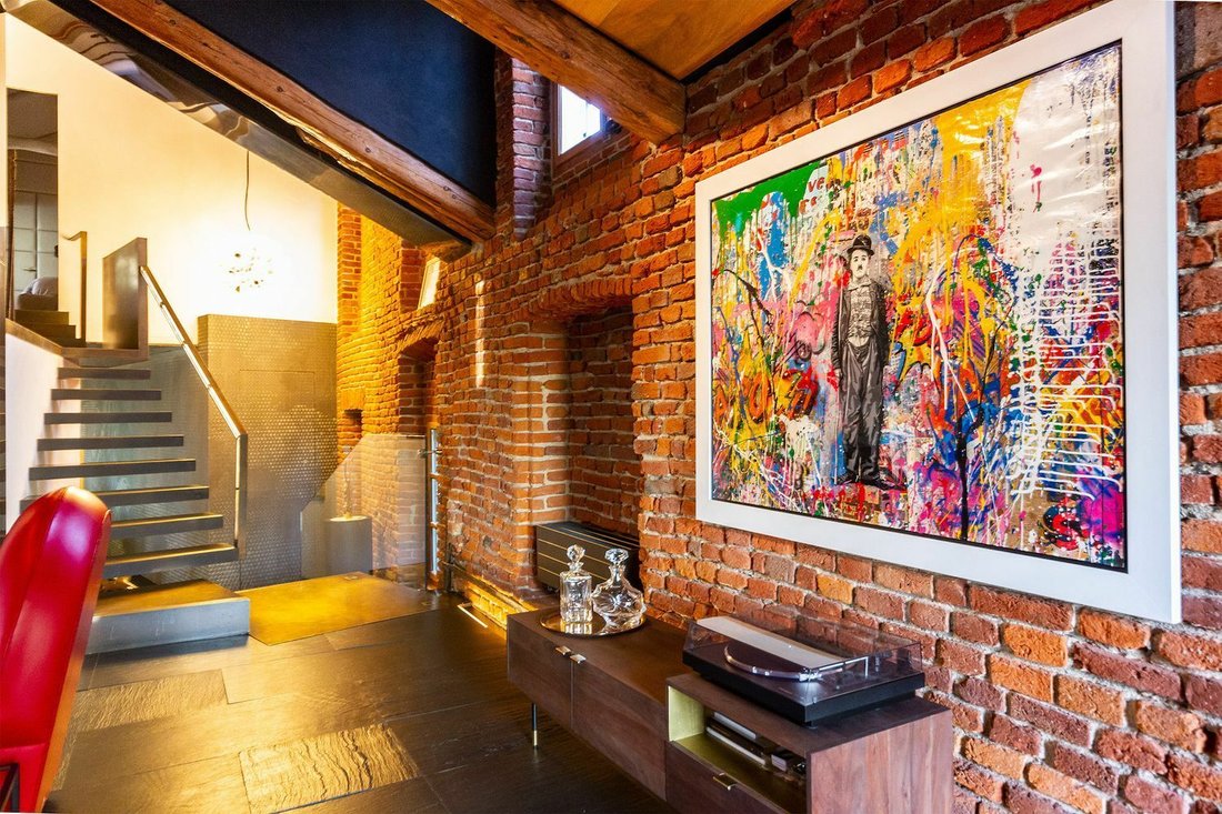 Torino Apartment In Piedmont, Italy For Sale (12395148)