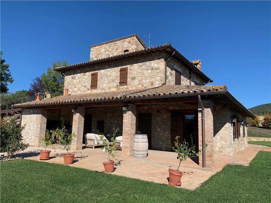Country House in Todi, Umbria, Italy 5 - 12395168