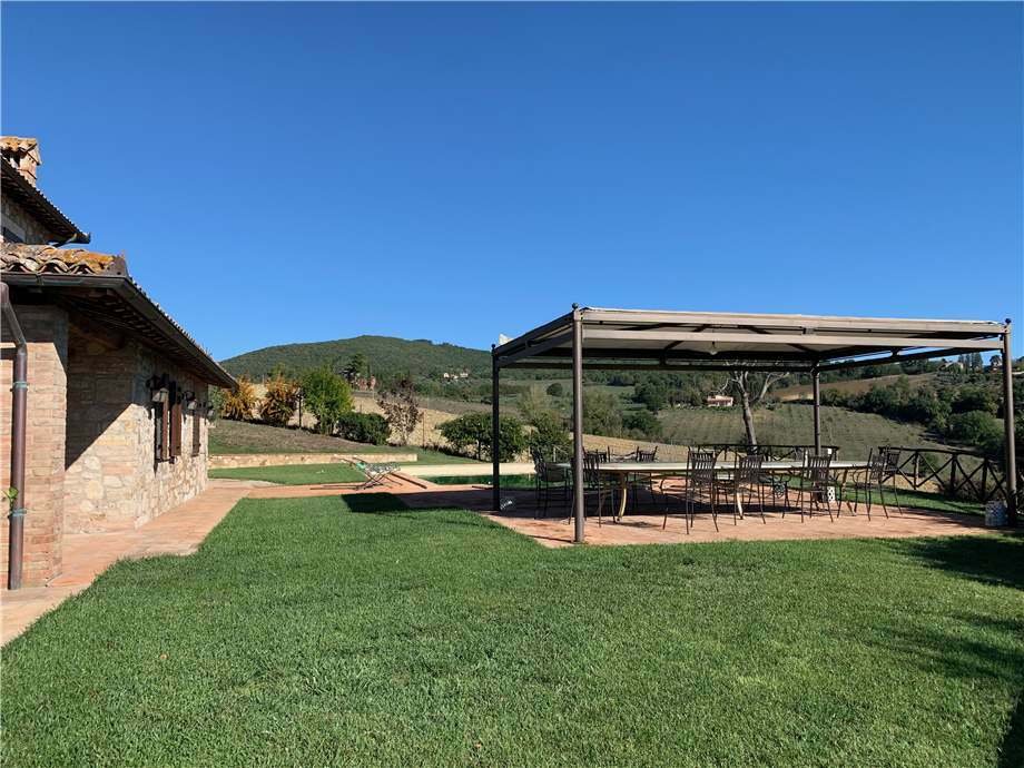 Country House in Todi, Umbria, Italy 4 - 12395168