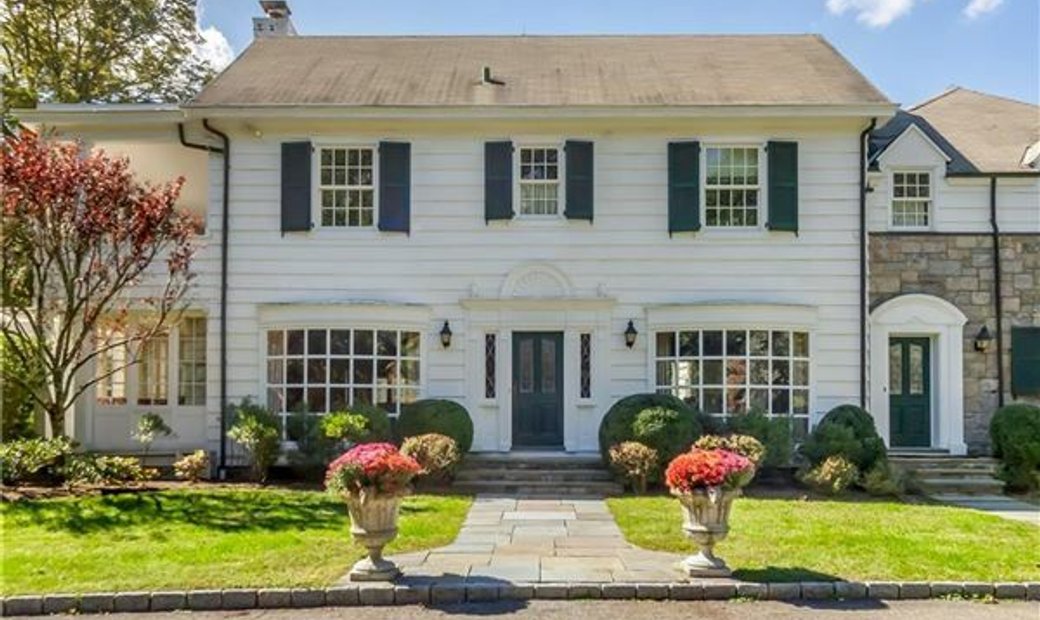 Majestic Property In The Heart Of Armonk In Greenwich, New York, United