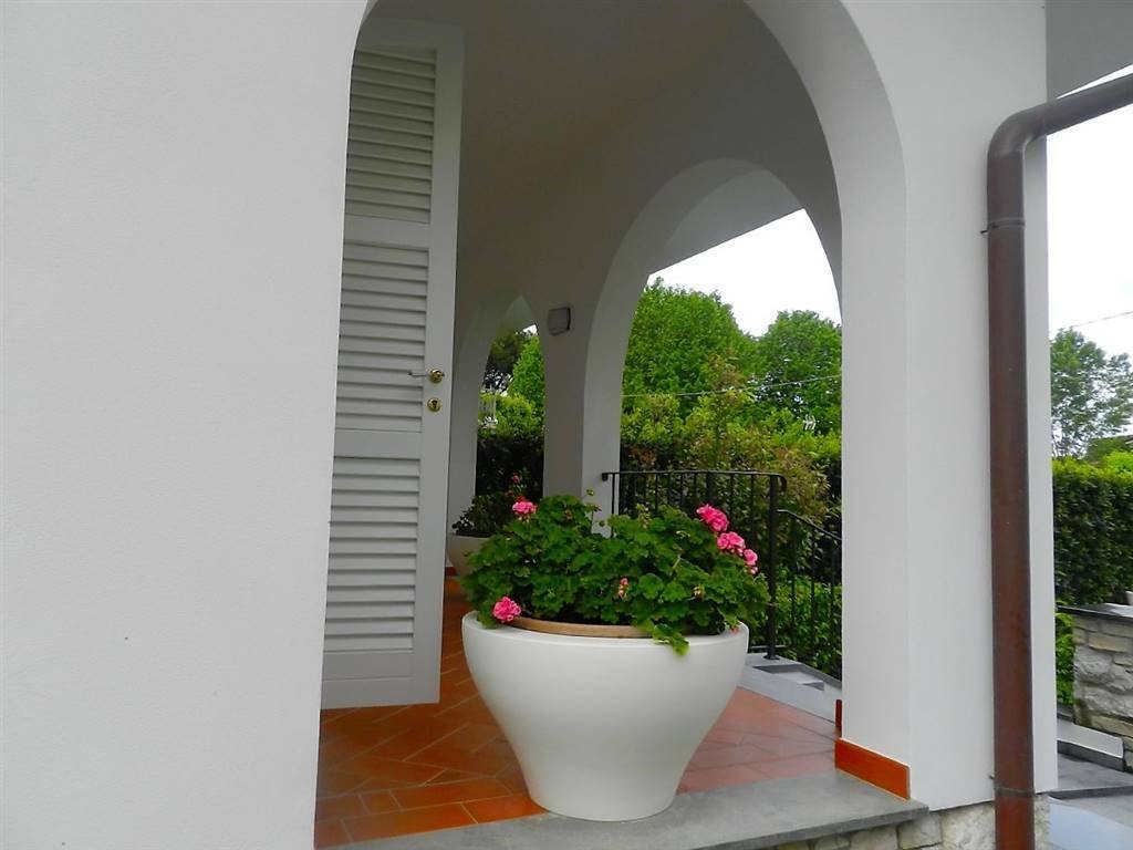 Villa Forte Dei Marmi In Federigi, Tuscany, Italy For Sale (12393686)