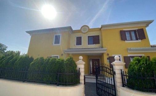 House in Grad Pula, Istria County, Croatia 1