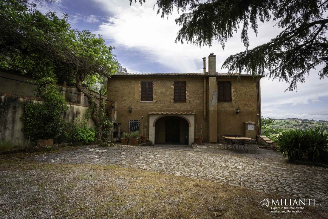 Autres à Volterra, Toscane, Italie 2 - 12395541