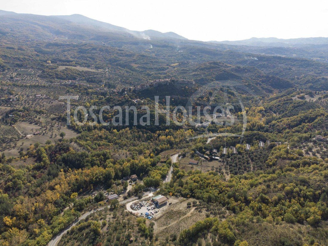 Seggiano, Tuscany, Italy 4 - 12395579