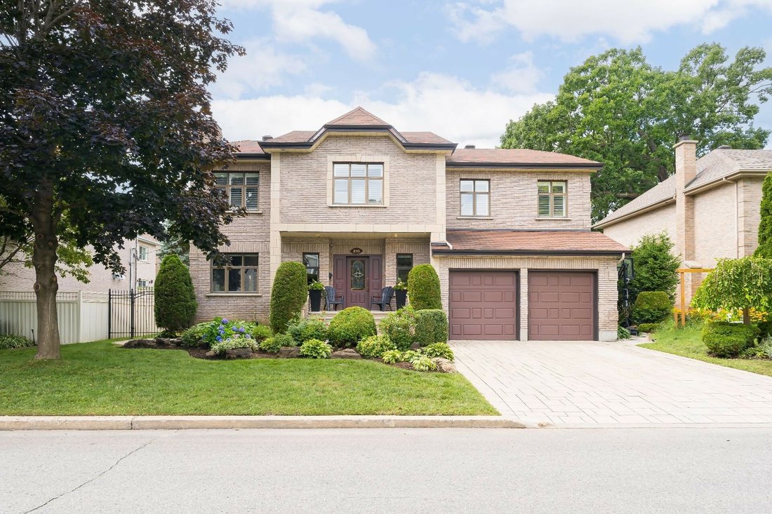 Einfamilienhaus Beaconsfield Kanada In Beaconsfield, Québec, Kanada Zu