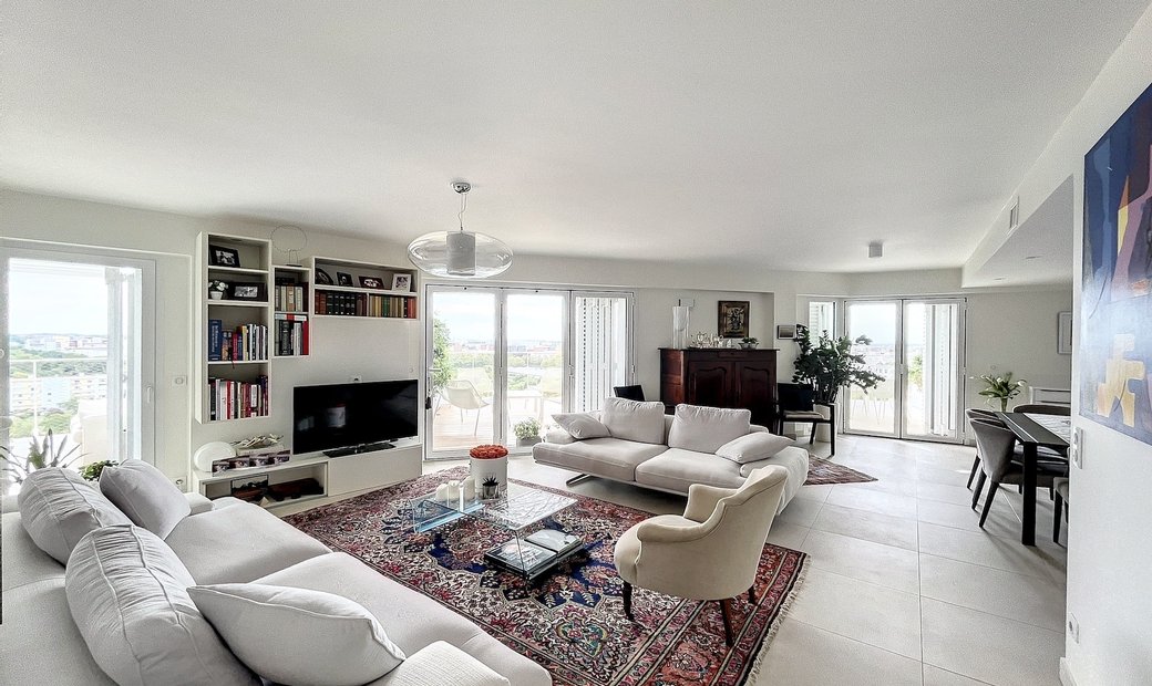 Montpellier Luxury Apartment With 3 In Montpellier, Occitanie, France