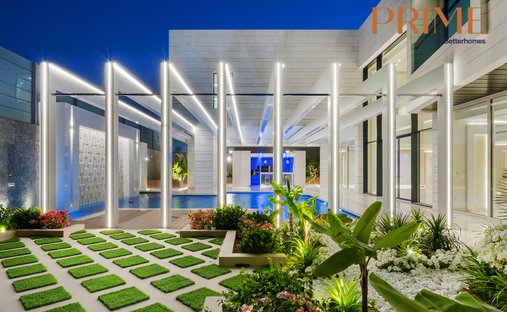 Villa in Dubai, Dubai, United Arab Emirates 1