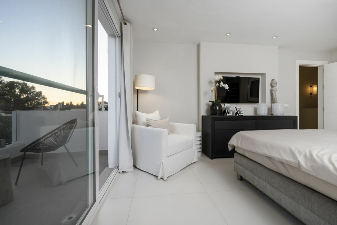 Villa in Puerto Banus, Marbella, Spain 5 - 12397381