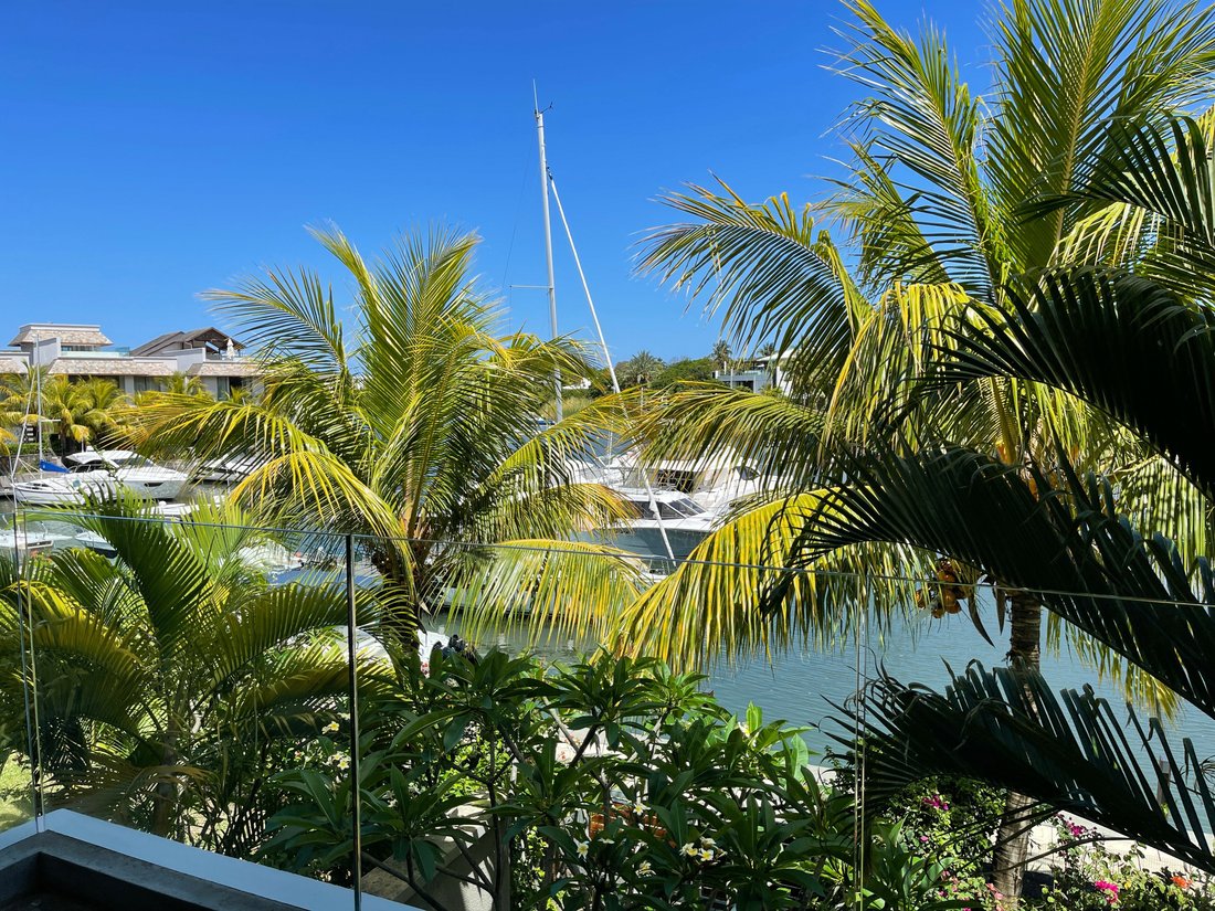 Apartment in Black River, Rivière Noire District, Mauritius 5 - 12397320