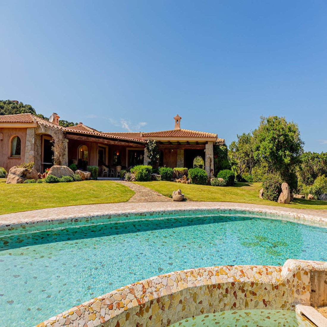 Villa in Arzachena, Sardinia, Italy 2 - 12395970