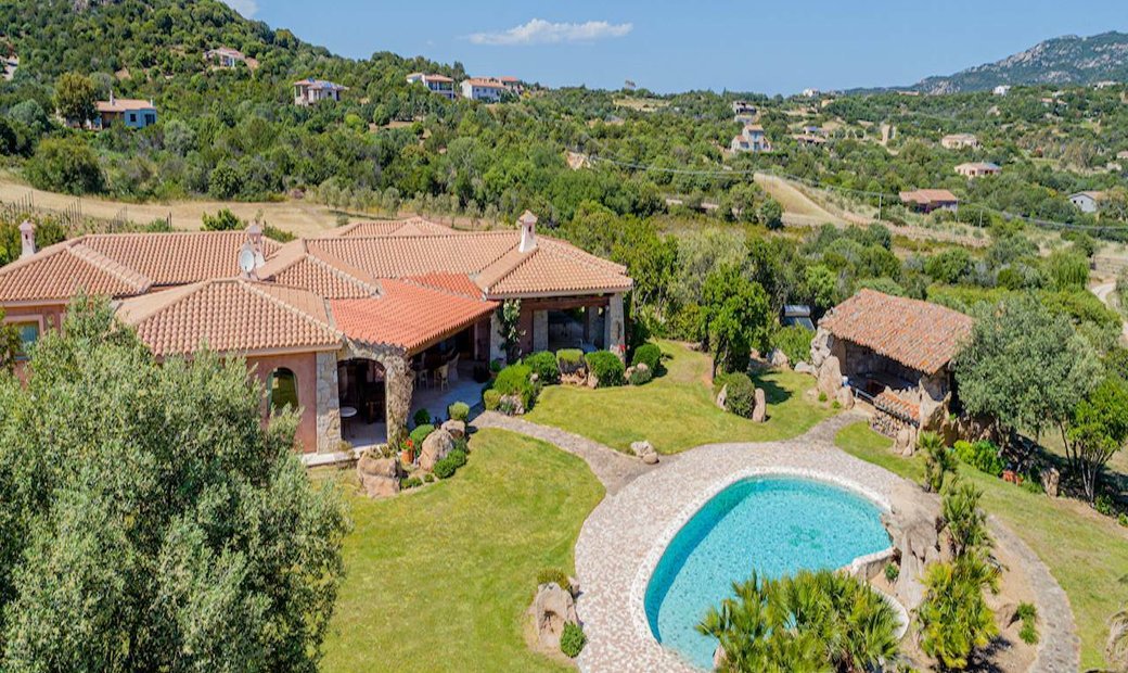 Vineyard For Sale Porto Cervo Funtana Noa In Sardinia, Italy For Sale