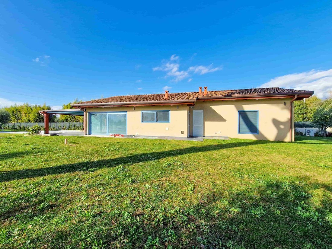 Forte Dei Marmi House Villa In Forte Dei Marmi, Tuscany, Italy For Rent