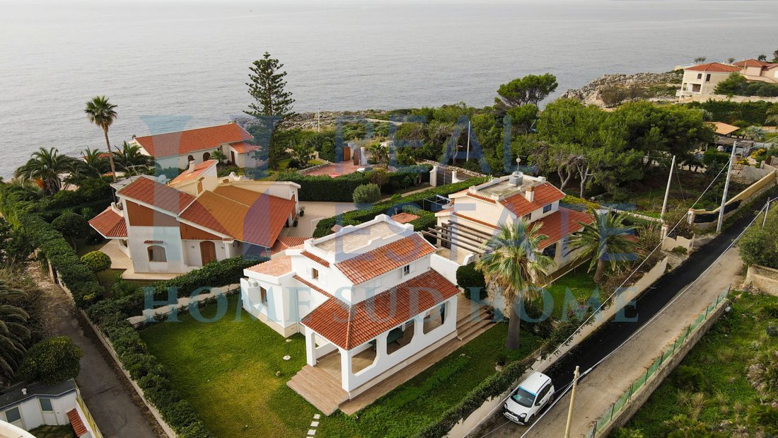 Villa in Neapolis, Fontane Bianche, Sicily 1 - 12402771