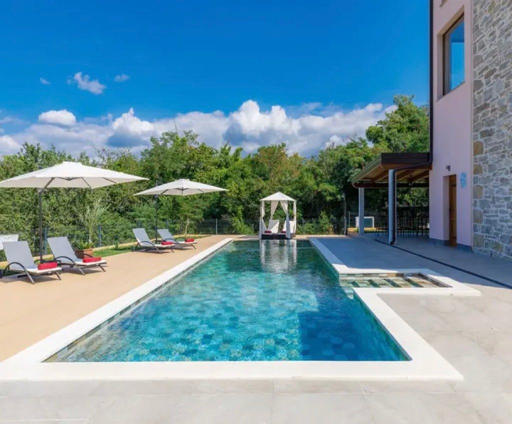 House in Buroli, Istria County, Croatia 2 - 12403504