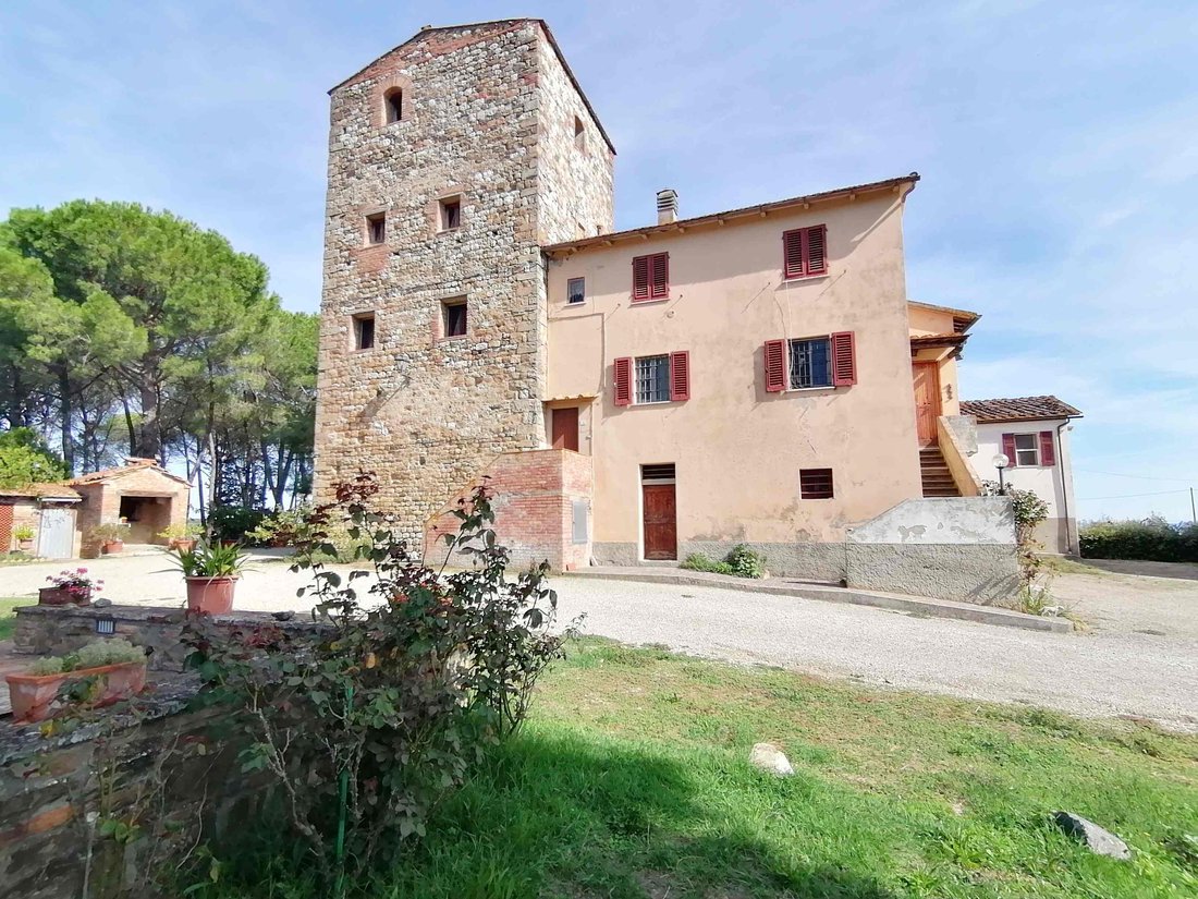 Farm Ranch in Gambassi Terme, Tuscany, Italy 3 - 12403985