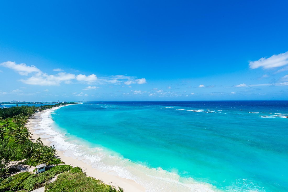 Condo in Paradise Island, New Providence, The Bahamas 1 - 11497685