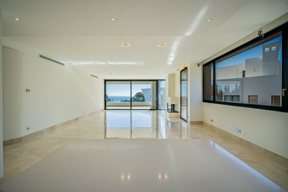 Apartment in Sierra Blanca, Marbella, Spain 4 - 12404613