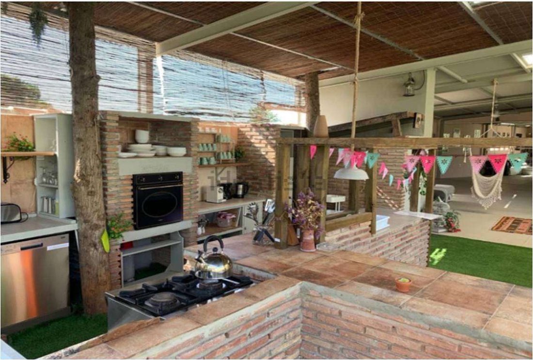Chalet in Chiclana de la Frontera, Andalusia, Spain 4 - 12405756