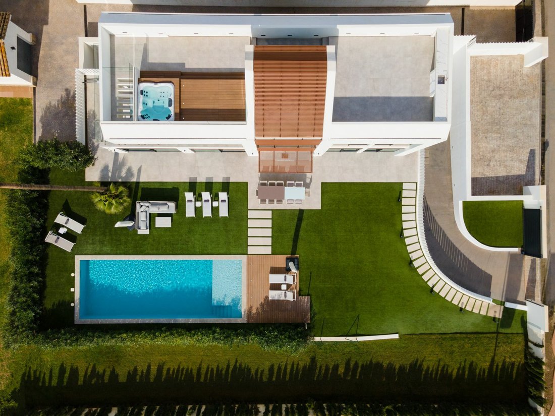Villa in Marbella, Andalusia, Spain 4 - 12406414