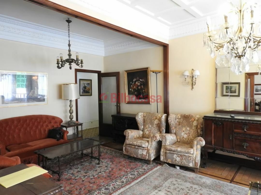 Apartment in Abando, Bilbao, Spain 4 - 12408237