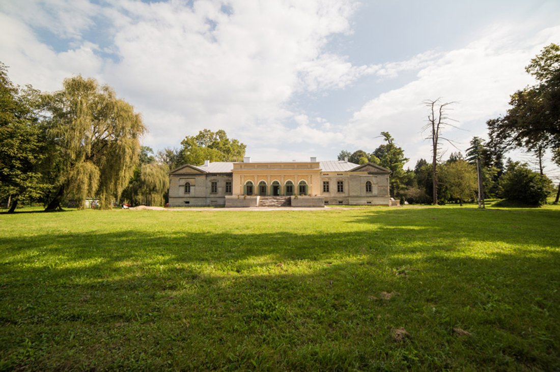 Vețel, Hunedoara County, Romania 2 - 12408381