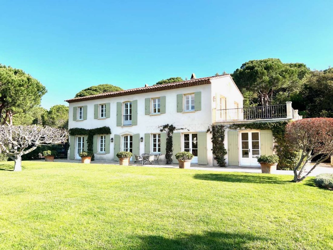 Villa In Ramatuelle, Provence Alpes Côte D'azur, France For Sale (12409093)