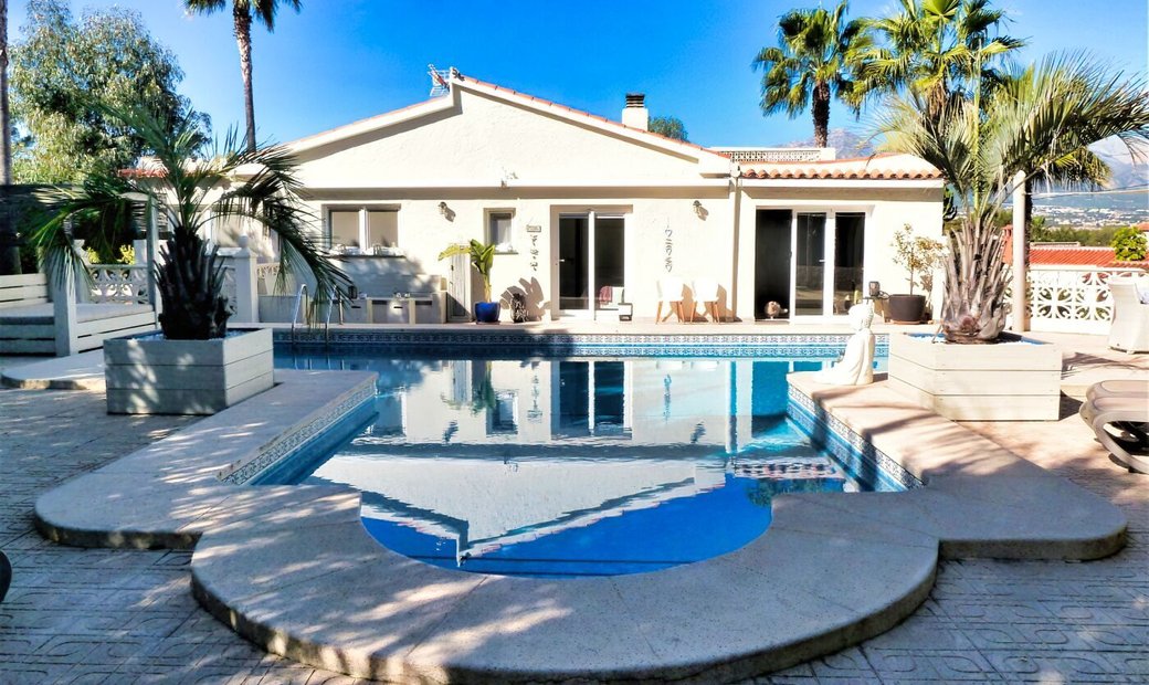 Albir Houses / Villas In L'alfàs Del Pi, Valencian Community, Spain For